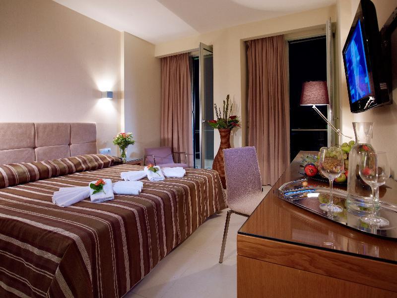 El Greco Hotel เอียราเปตรา ภายนอก รูปภาพ