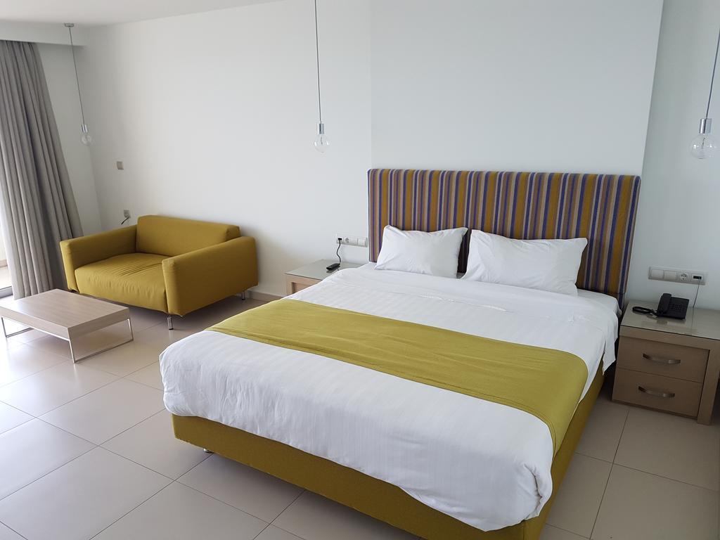 El Greco Hotel เอียราเปตรา ภายนอก รูปภาพ